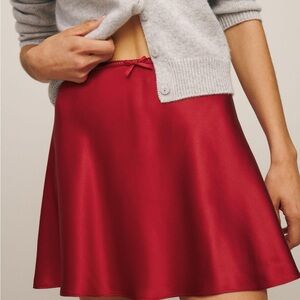 NWOT Reformation Edda Silk Mini Skirt in Sangre Chianti Red